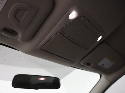 Used 2019 Nissan Rogue Sport S image 21