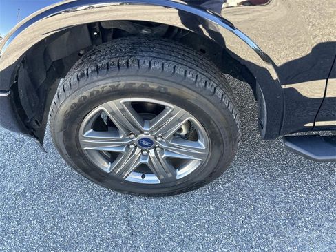 Used 2020 Ford F150 XLT w/ Equipment Group 302A Luxury image 15