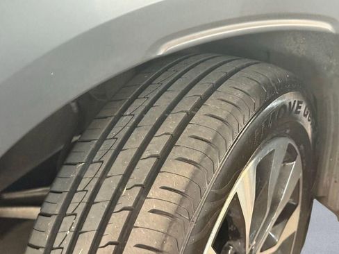 Certified 2023 Subaru Outback Limited AWD/4WD image 17
