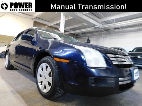 Used 2009 Ford Fusion S FWD image 1