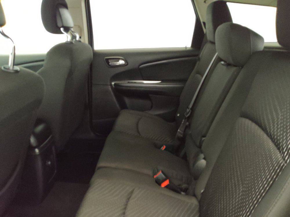 Used 2018 Dodge Journey SE FWD image 18