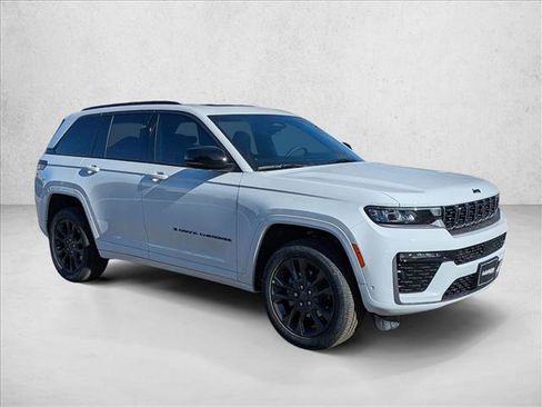 New 2026 Jeep Grand Cherokee Limited Reserve image 6