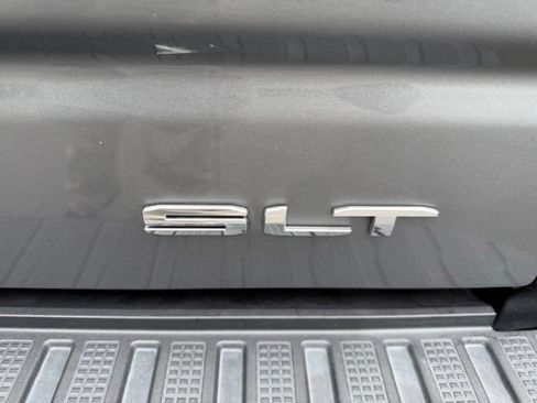 Used 2019 GMC Sierra 1500 SLT w/ SLT Premium Plus Package AWD/4WD image 10