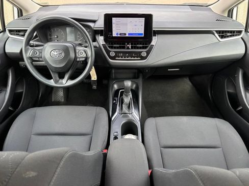 Used 2024 Toyota Corolla LE FWD image 8