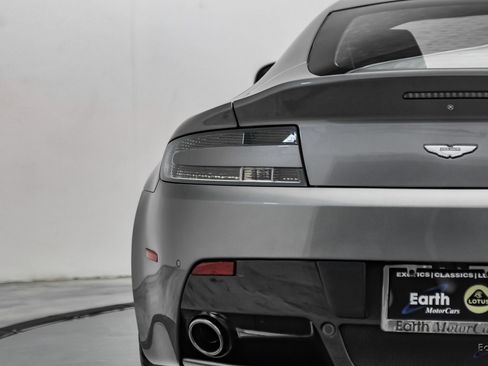 Used 2014 Aston Martin V8 Vantage S RWD image 17
