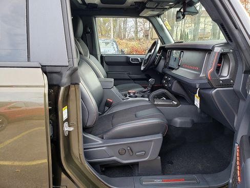 New 2025 Ford Bronco Raptor image 18