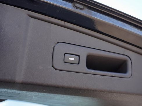 Used 2018 Acura MDX SH-AWD image 30