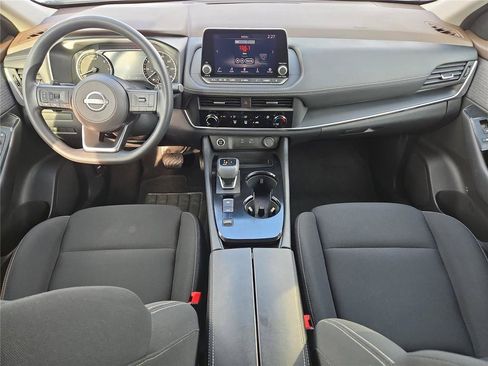 Used 2023 Nissan Rogue S FWD image 18