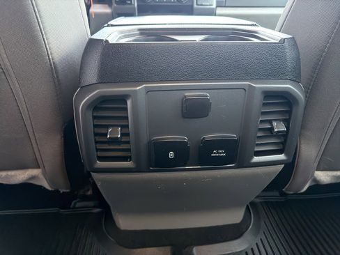 Certified 2020 Ford F250 XLT w/ XLT Premium Package image 33