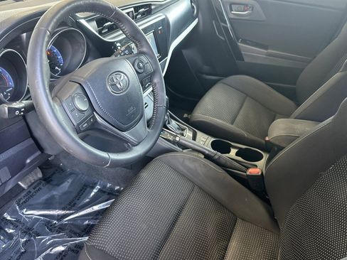 Used 2017 Toyota Corolla iM w/ Carpet Mat Package FWD image 9
