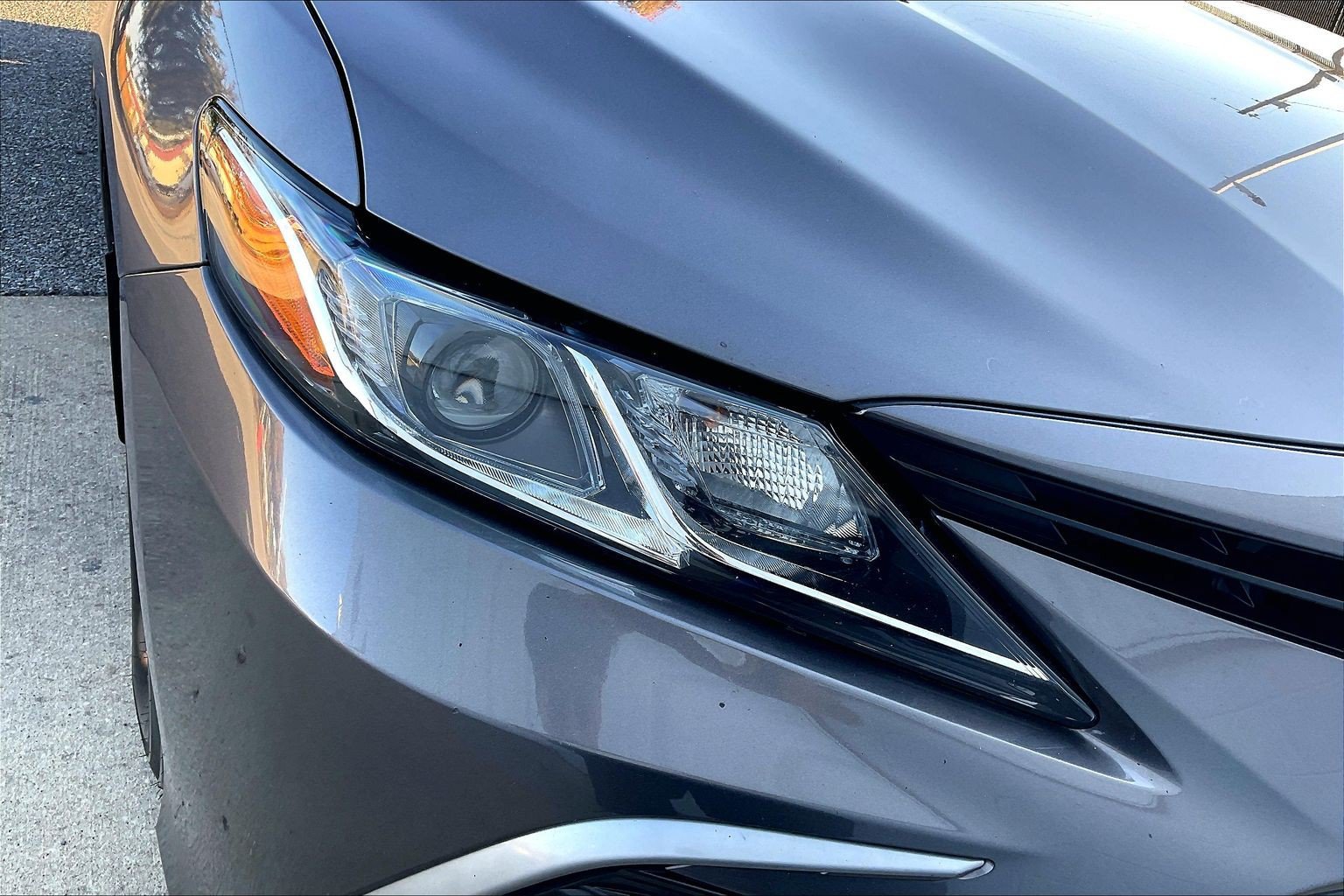 Used 2022 Toyota Camry LE FWD image 32