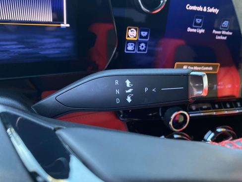 Certified 2024 Chevrolet Blazer EV RS image 8