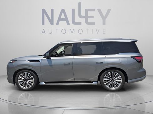 Used 2025 INFINITI QX80 Sensory AWD/4WD image 2
