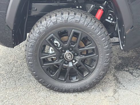 New 2026 Toyota Tundra 4x4 CrewMax image 21