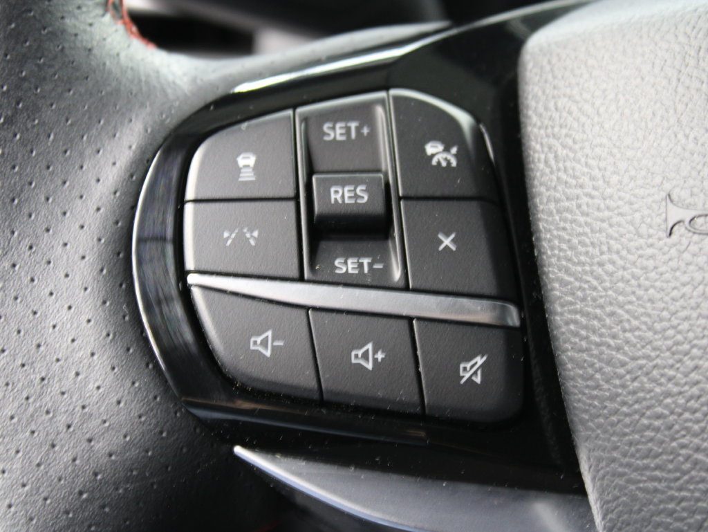 Used 2025 Ford Explorer ST-Line w/ ST-Line Street Pack AWD/4WD image 61