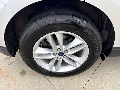Used 2016 Ford Edge SEL w/ Equipment Group 201A AWD/4WD image 10