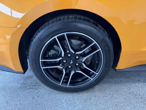 Used 2022 Ford Mustang GT Premium RWD image 22
