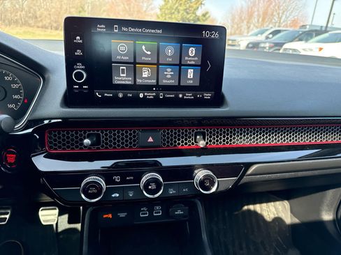 Used 2024 Honda Civic Si image 10