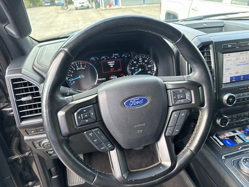 Used 2020 Ford Expedition Limited w/ Texas Edition Package RWD image 24