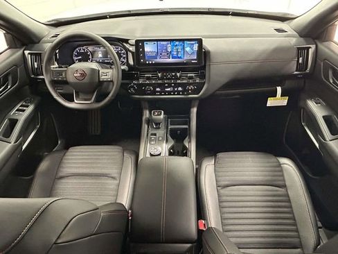 New 2026 Nissan Pathfinder Rock Creek image 9