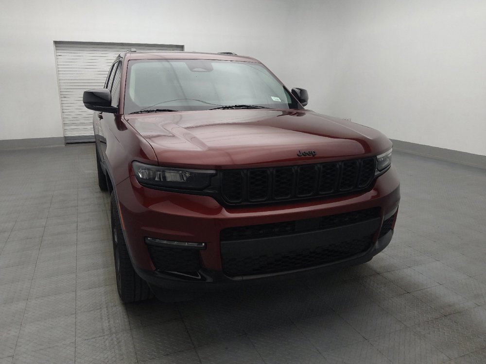 Used 2023 Jeep Grand Cherokee L Limited w/ Black Appearance Package RWD image 14