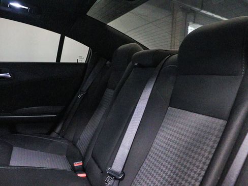Used 2019 Dodge Charger GT RWD image 18
