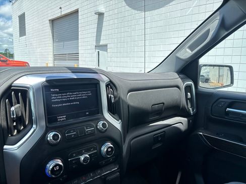 Used 2020 GMC Sierra 1500 SLE w/ SLE Value Package AWD/4WD image 15