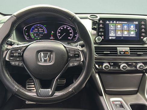 Used 2022 Honda Accord Sport image 12