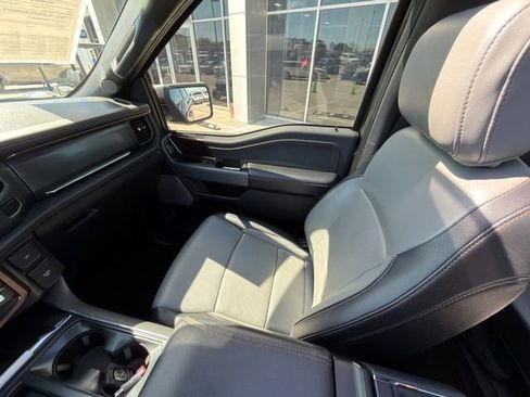 Used 2022 Ford F150 Lightning Lariat w/ Equipment Group 511A High image 29