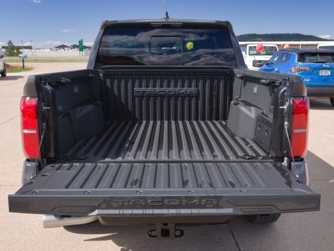 Used 2024 Toyota Tacoma TRD Off-Road w/ TRD Off Road Upgrade Package AWD/4WD image 5