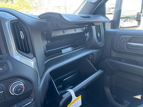 New 2026 Chevrolet Silverado 2500 W/T image 24