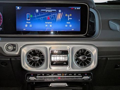 Used 2025 Mercedes-Benz G 550 image 18