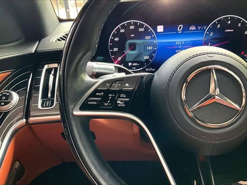 Used 2021 Mercedes-Benz S 580 4MATIC Sedan image 23