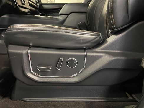 Certified 2023 Ford Expedition Platinum AWD/4WD image 20