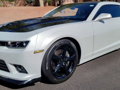 Used 2015 Chevrolet Camaro SS w/ RS Package image 14