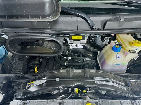 New 2025 RAM ProMaster 3500 w/ Quick Order Package 22G SLT image 18