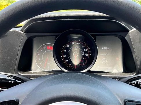 Used 2022 Hyundai Elantra SEL FWD image 13
