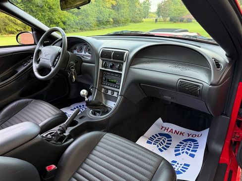 Used 2004 Ford Mustang Mach 1 RWD image 53