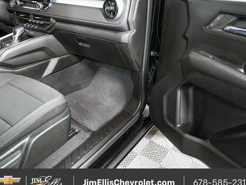 Used 2024 Chevrolet Colorado LT w/ LT Convenience Package RWD image 22