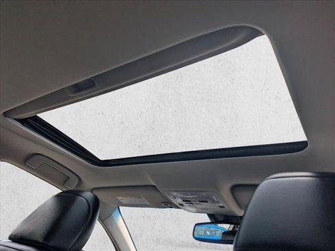 Used 2018 Toyota Avalon Limited w/ Carpet Mat Package FWD image 19