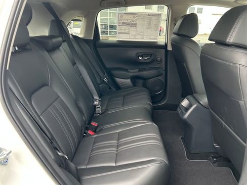 New 2026 Honda HR-V EX-L image 12