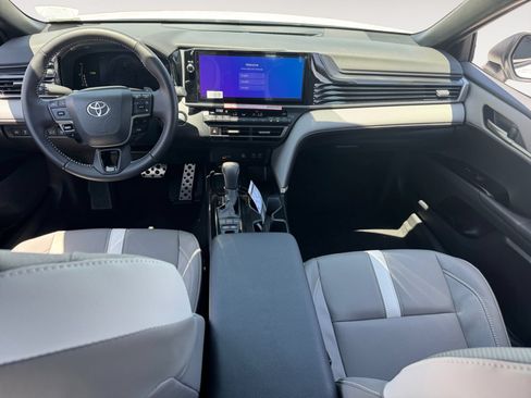 New 2026 Toyota Camry SE FWD image 10
