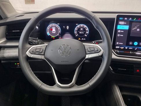 New 2026 Volkswagen Tiguan S AWD/4WD image 35