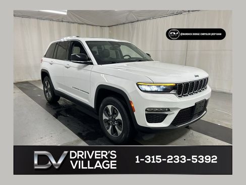 Used 2023 Jeep Grand Cherokee 4WD 4xe image 1