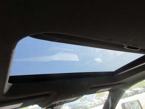 New 2026 GMC Sierra 2500 Denali Ultimate image 17