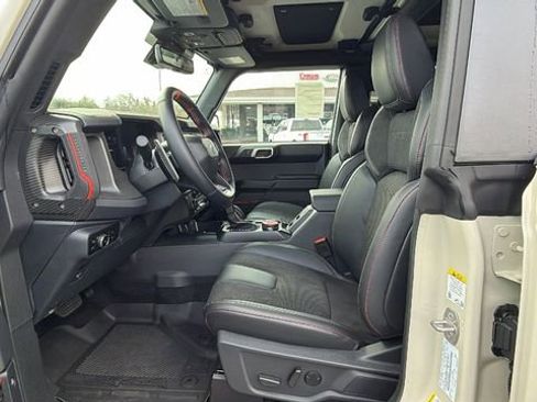 New 2025 Ford Bronco Raptor w/ Interior Carbon Fiber Pack AWD/4WD image 32