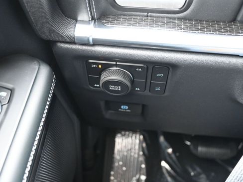 New 2026 Ford Expedition Platinum w/ Stealth Performance Package image 24