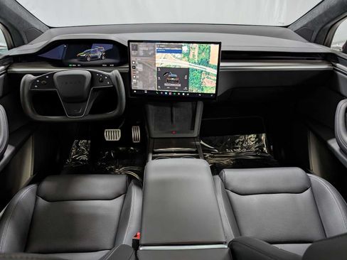 Used 2024 Tesla Model X Plaid AWD/4WD image 19