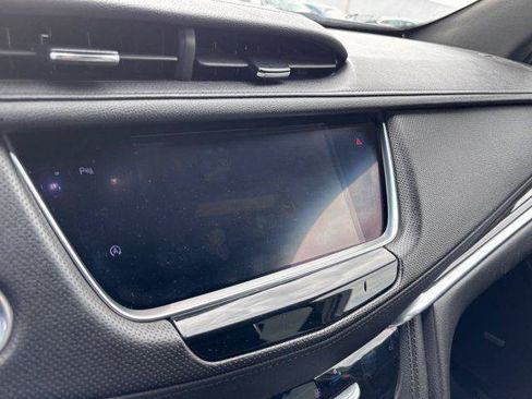 Used 2020 Cadillac XT5 Premium Luxury AWD/4WD image 10