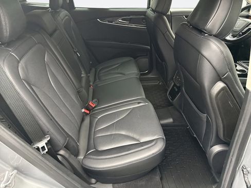 Used 2022 Lincoln Nautilus Reserve w/ Equipment Group 201A image 21